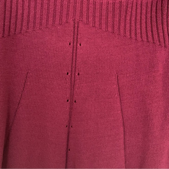 Calvin Klein.  Sweater. Red. V neck. Large. Soft. Warm. - Picture 5 of 11